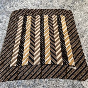 🔥Givenchy silk scarf in modern herringbone striped pattern made in Italy